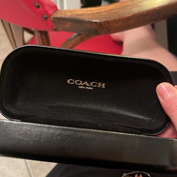 Coach glasses case - Picture 2 of 3